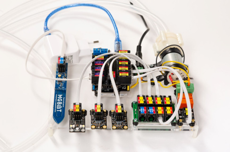 Образовательный набор «Стартовый ЙоТик М4» (Цифровая лаборатория по биологии)
